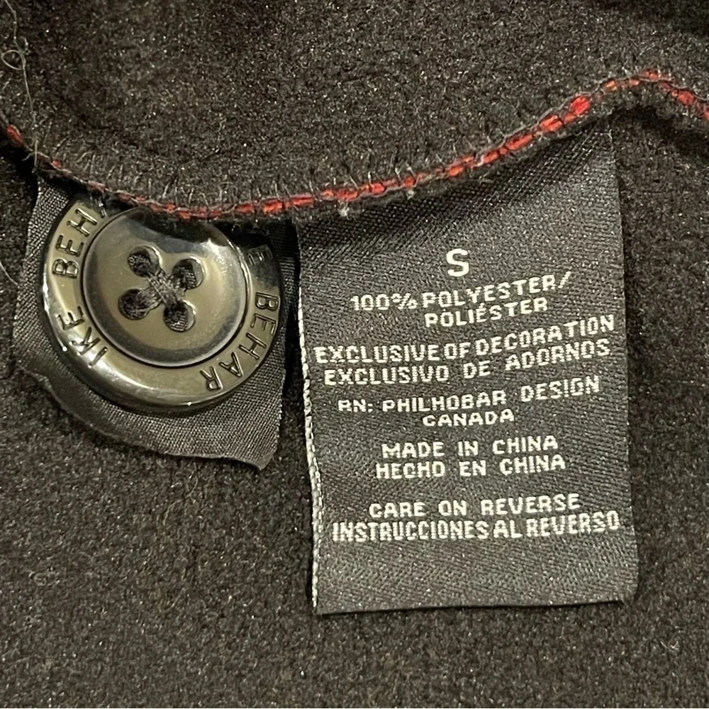 Ike Behar
Ladies Fleece Jacket, Red and black size small - Picture 7 of 8